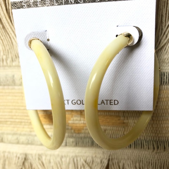 Argento Vivo • Marbleized Resin Hoop Earrings - Picture 5 of 5